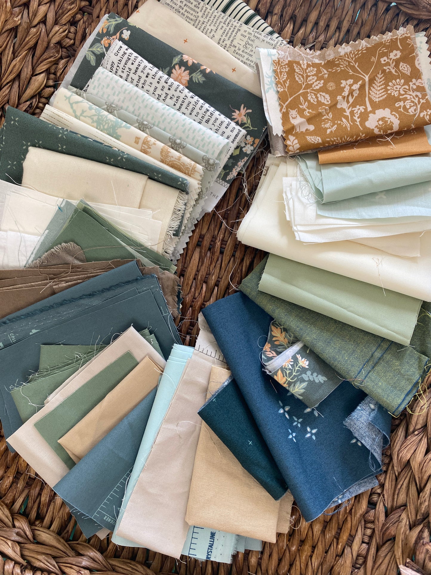 Small Curated Scrap Fabric Bundle