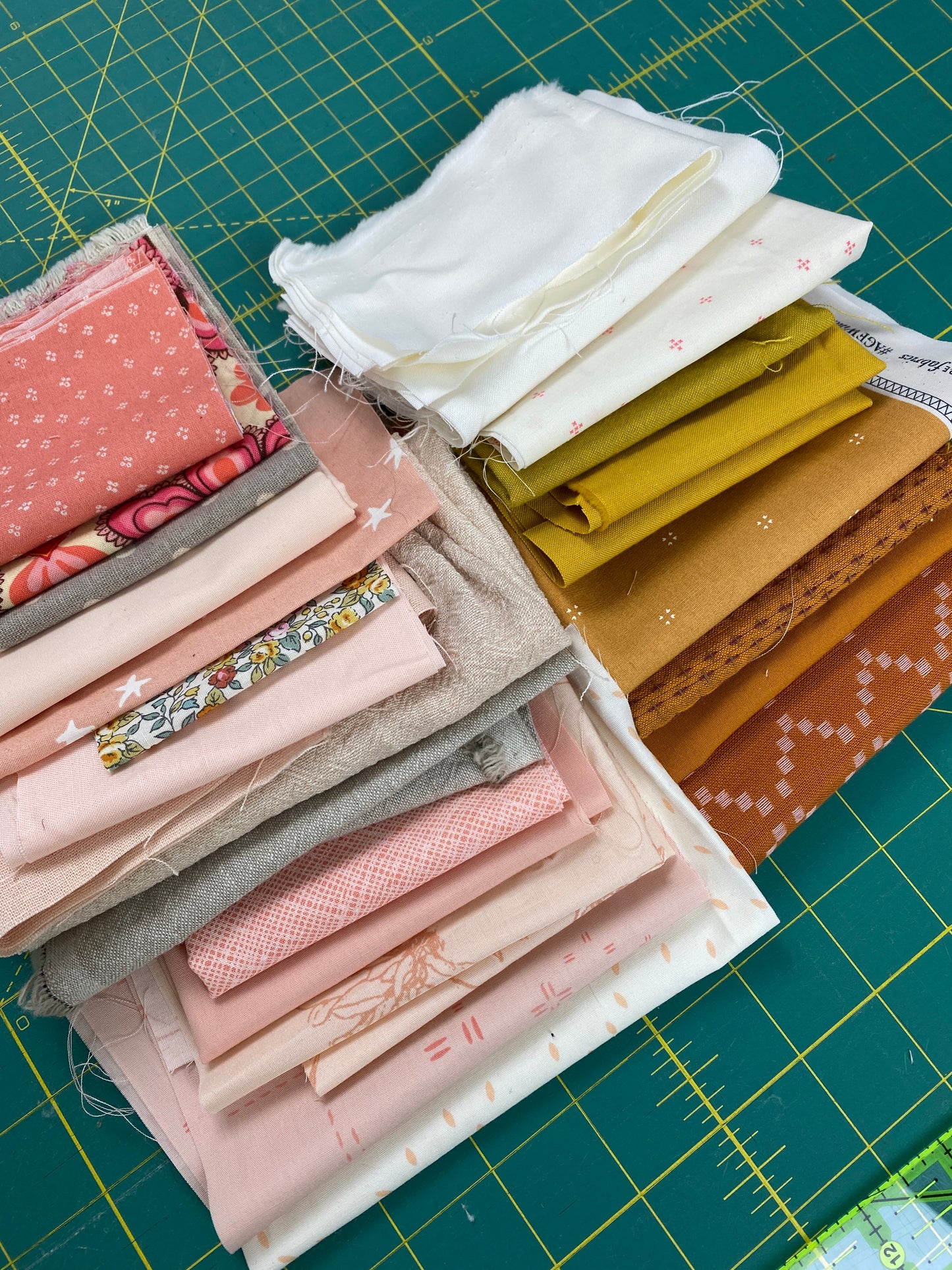 Small Curated Fabric Scrap Bundle