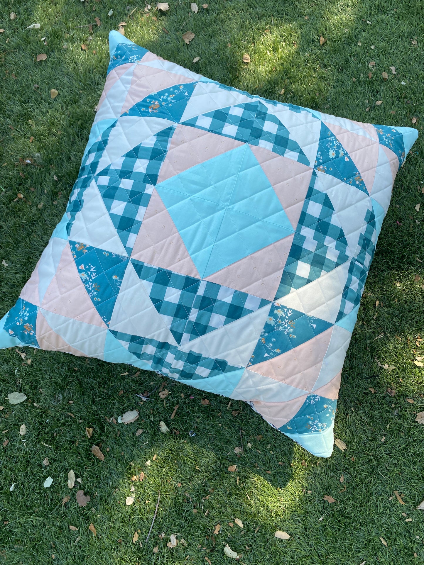 Road Trip Quilt Pattern - New and Improved with a BONUS throw pillow size!