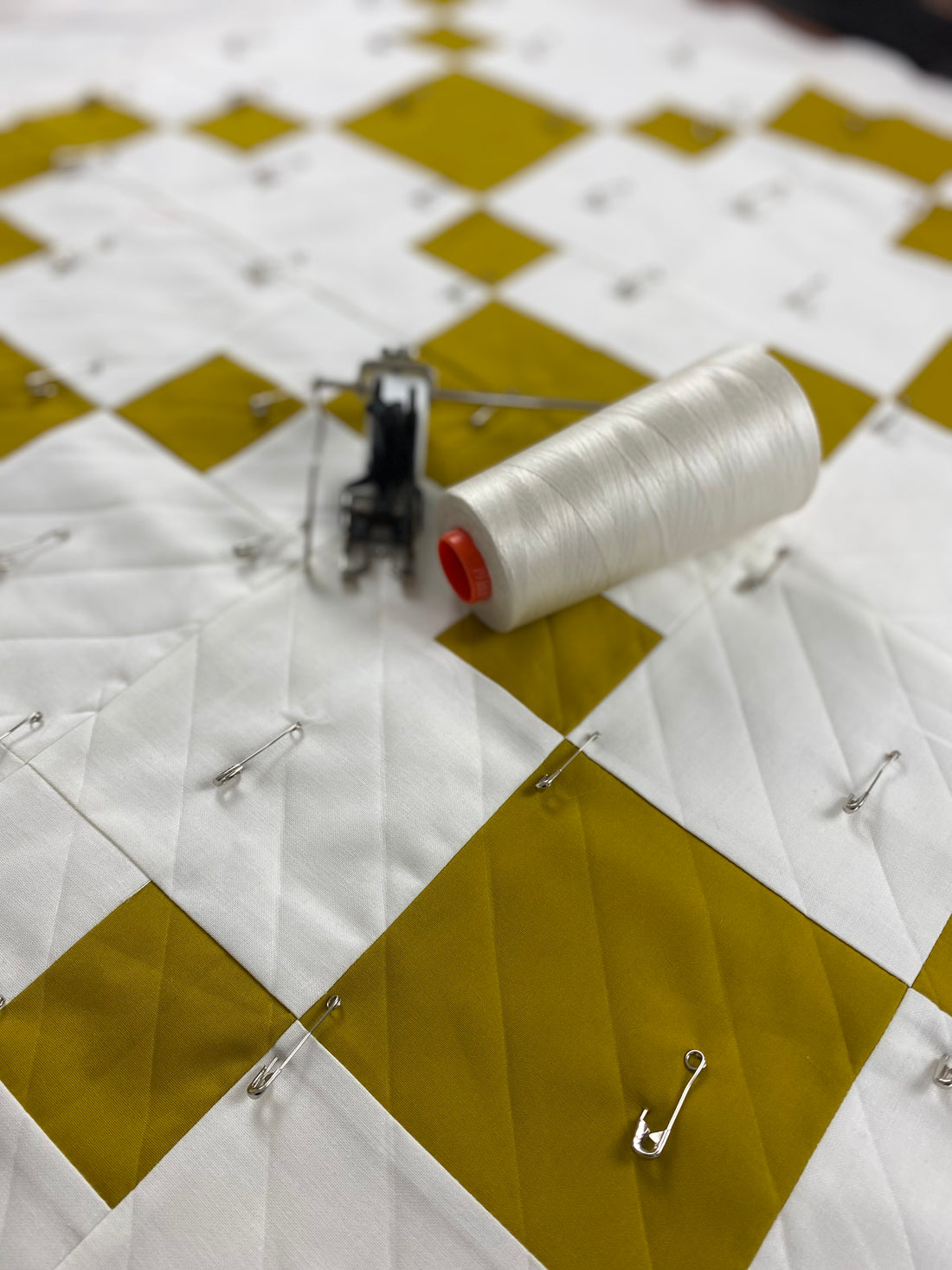 All About Pin Basting a Quilt - New Quilters