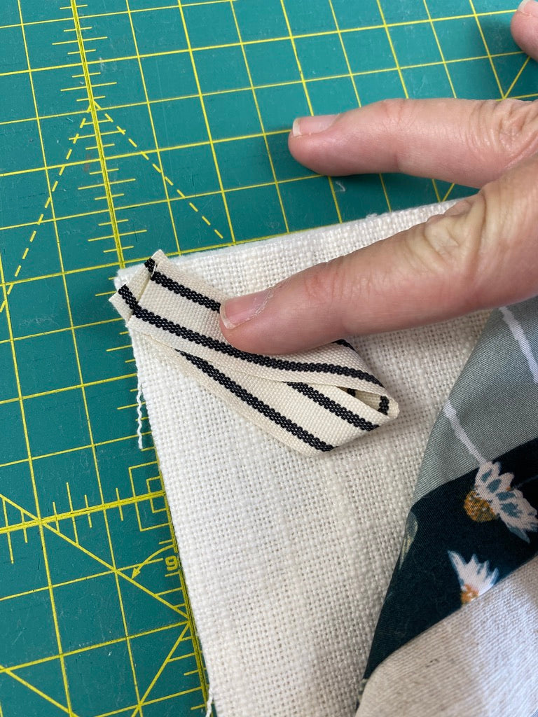 Scrappy Mini Quilt Tutorial Pattern
